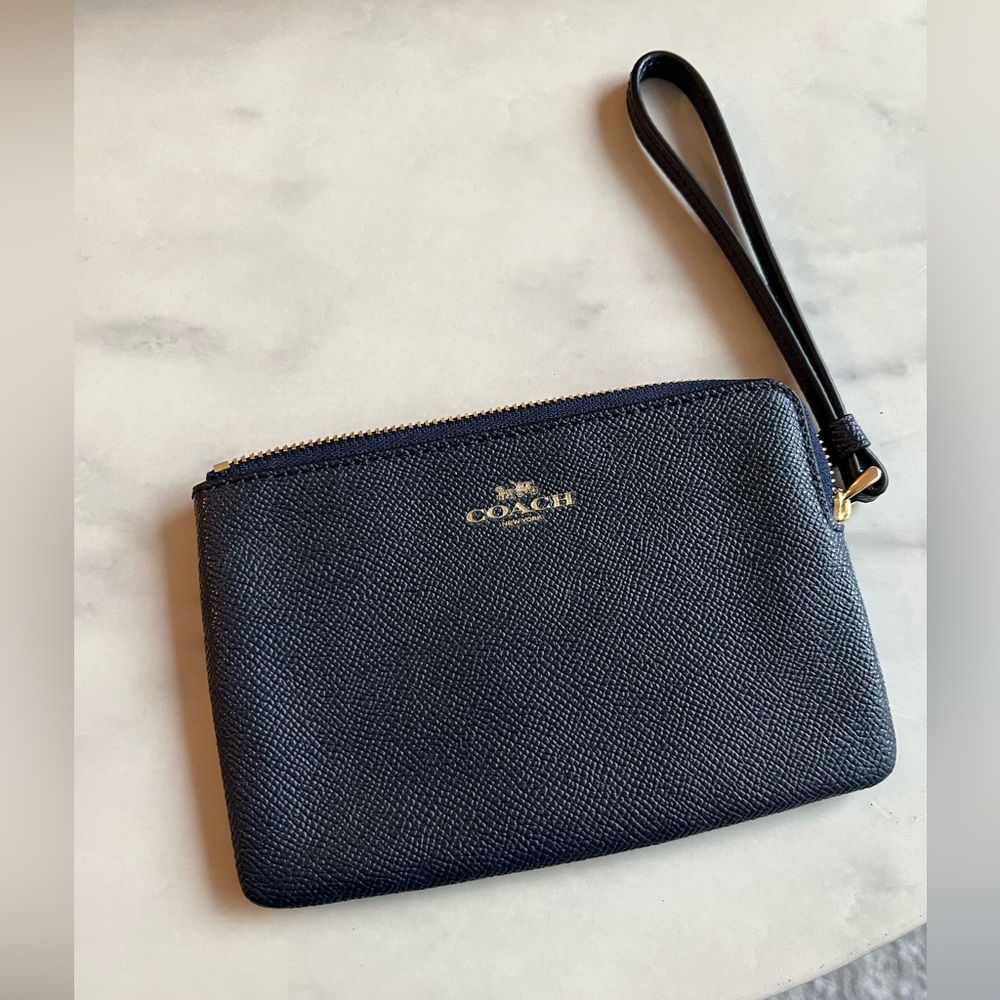 New Coach Navy Saffiano Lester clutch wristlet and mini wallet